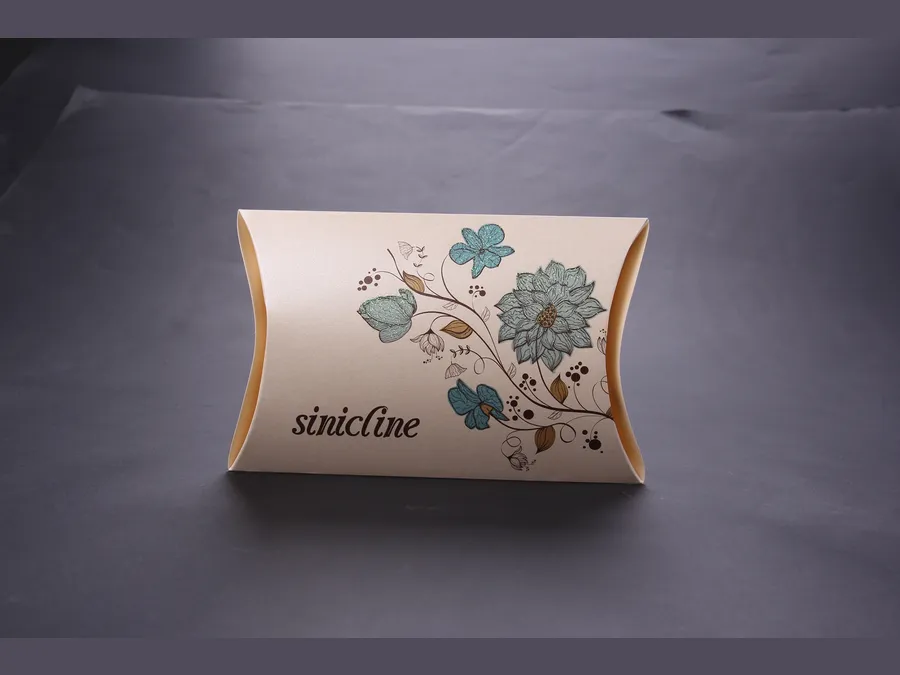 Pillow box — packaging style reference
