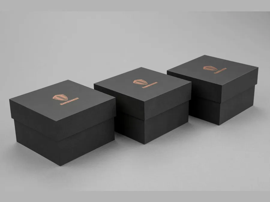 Lid and base rigid boxes — packaging style reference